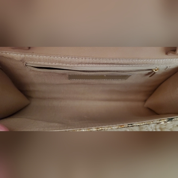 Sondra Roberts Tropical Bamboo Jungle Artistic Clutch with Magnetic Closure - Picture 11 of 13